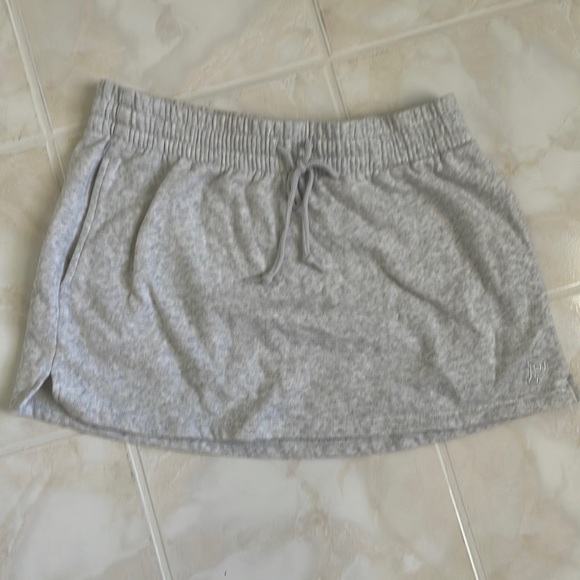 Grey sweat skort with pockets - Picture 1 of 3